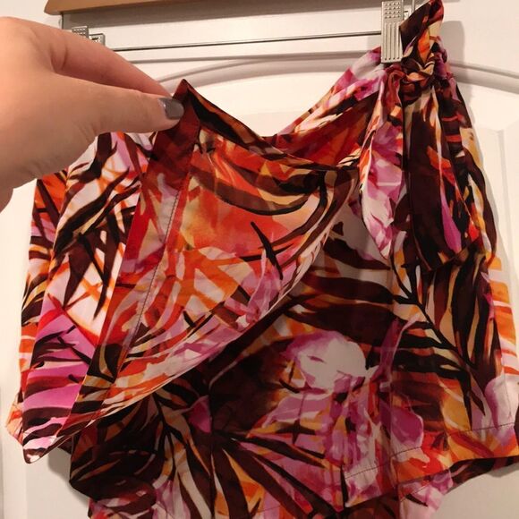 🎉1 hr sale🎉Cache short/skirt - Picture 3 of 6